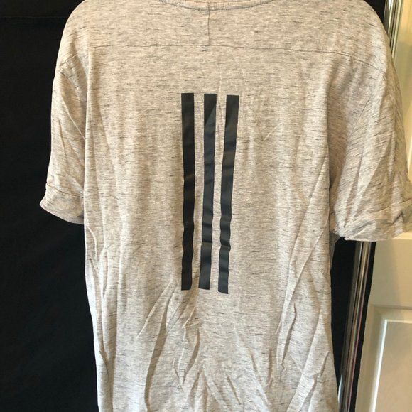 ADIDAS 3-stripe tshirt - Picture 2 of 3